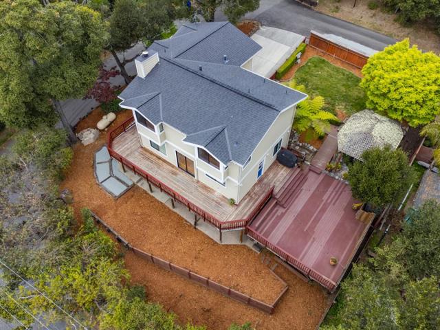 3040 Pacific Heights Drive, Aptos CA: https://media.crmls.org/mediaz/6175b23f-138a-4191-9f5c-90219610cfab.jpg