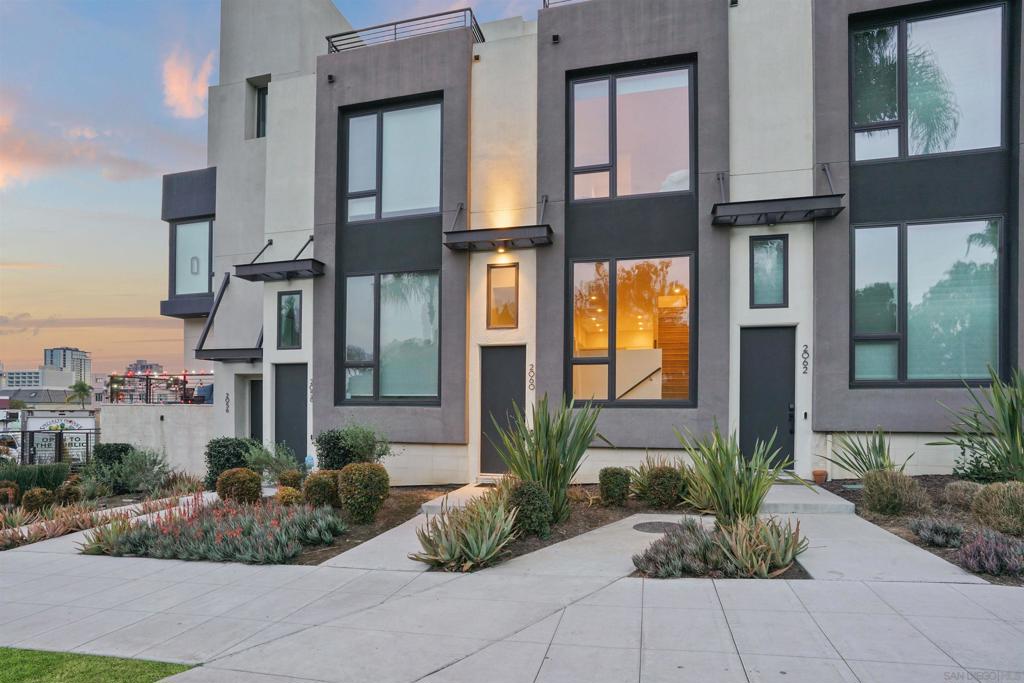 2060 6Th Ave