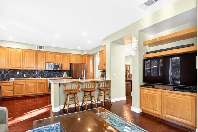 Detail Gallery Image 27 of 62 For 5531 Foxtail Loop, Carlsbad,  CA 92010 - 3 Beds | 2/1 Baths