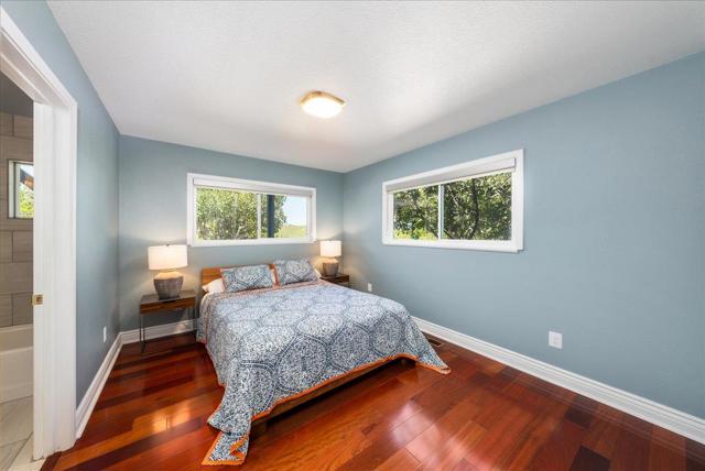 24805 Corte Poco, Salinas CA: https://media.crmls.org/mediaz/617a1079-cc71-4d33-8cbb-cd3fe8ba08b8.jpg