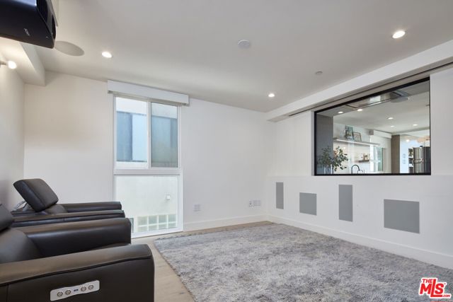 4403 Ocean Front Walk, 205 photo 18