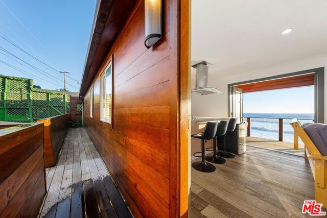 43000 Pacific Coast Highway, Malibu CA: https://media.crmls.org/mediaz/617bb7f5-b1cd-461e-acc8-ba023088a70e.jpg