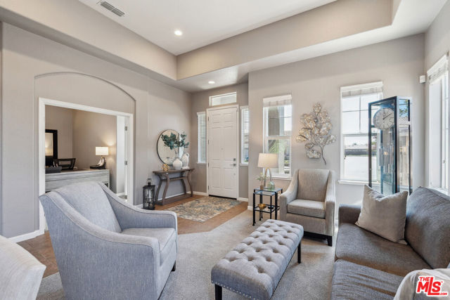 11051 Fiore Drive, Rancho Cordova CA: https://media.crmls.org/mediaz/617bf588-29ca-4689-95ce-b6a655c7a9c5.jpg