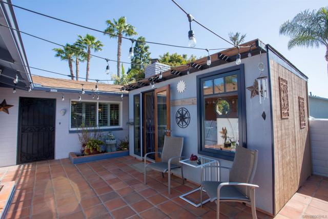 757 Anns Way, Vista CA: https://media.crmls.org/mediaz/617bfe00-70ed-498f-b3b3-6eeac2e2b9e8.jpg