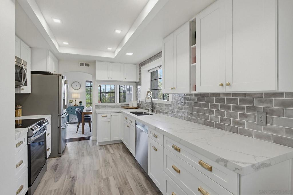 16376 Avenida Venusto - photo 19