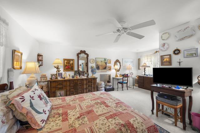 10705 Louisa Dr., La Mesa CA: https://media.crmls.org/mediaz/617cfcb4-620b-4e42-a406-abdbbf8a5340.jpg