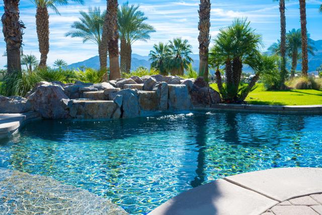 58061 Carmona, La Quinta CA: https://media.crmls.org/mediaz/617d0661-607f-48c4-b55f-2ce89ebb27db.jpg