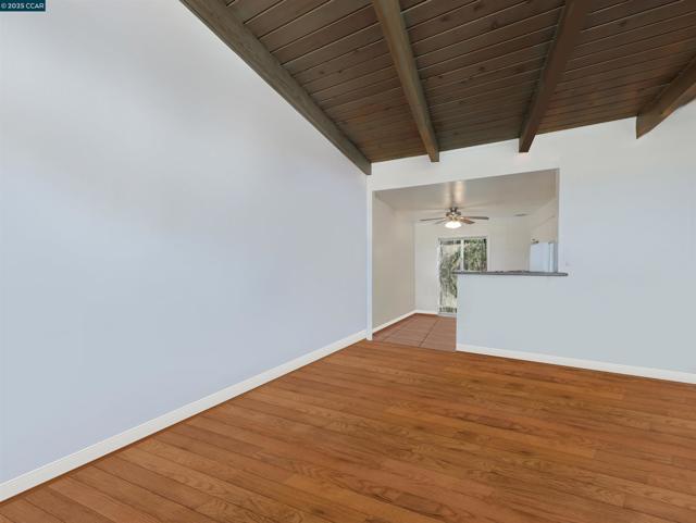 891 Bell Street, Lafayette CA: https://media.crmls.org/mediaz/617d5615-70ba-4cde-b614-1bb4f9cbf221.jpg