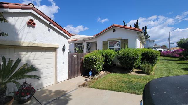 Detail Gallery Image 1 of 1 For 28426 Pujol St, Temecula,  CA 92590 - 3 Beds | 2 Baths