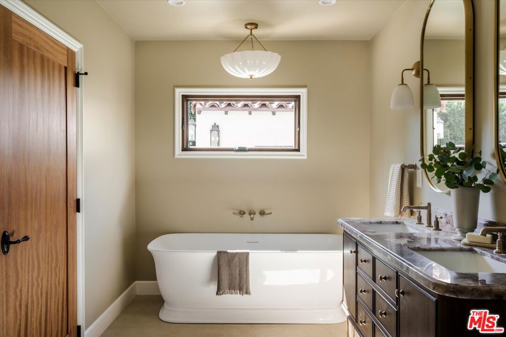 MLS #26861231 image #48