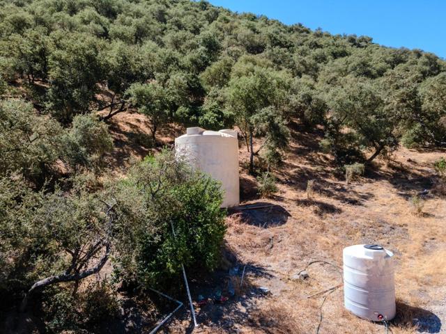 71418 Jolon Road, Bradley CA: https://media.crmls.org/mediaz/617ef48a-a251-4913-828c-7a57a6238313.jpg