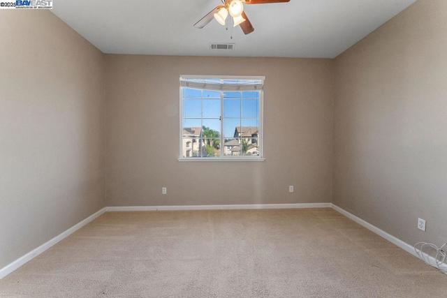 907 MAGGIORE LANE, Manteca CA: https://media.crmls.org/mediaz/618007ff-5493-4332-a44c-0fde00e541f0.jpg