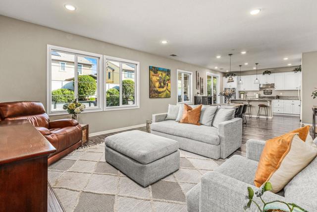 Image 7 of 42 For 10664 Sandy Creek Drive