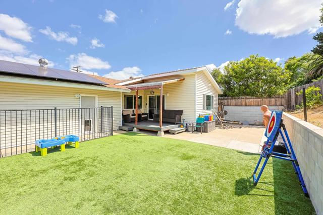 Image 19 of 27 For 7907 Longdale