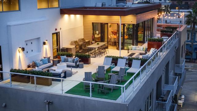 Image 14 of 26 For 355 Cleveland Street  304