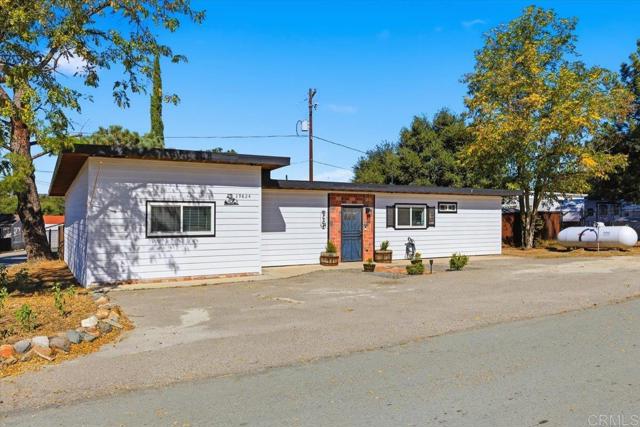 Detail Gallery Image 7 of 51 For 29824 Oak Dr., Campo,  CA 91906 - 2 Beds | 2/1 Baths