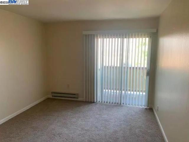 2170 Fremont St, Concord CA: https://media.crmls.org/mediaz/6182cbdc-38a1-4254-878a-b19b53ba5980.jpg