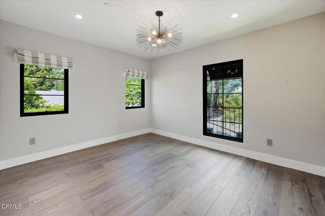 Detail Gallery Image 41 of 76 For 1329 Campbell St, Glendale,  CA 91207 - 4 Beds | 6 Baths