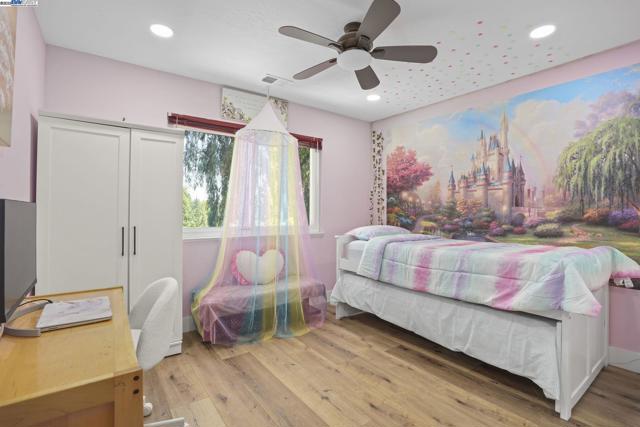 3104 sombrero circle, San Ramon CA: https://media.crmls.org/mediaz/61859a03-b492-4309-b6cf-68fe3c382ba1.jpg