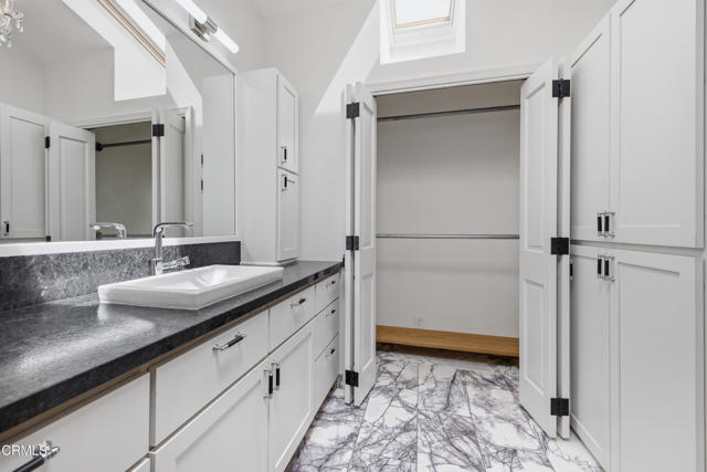 Detail Gallery Image 16 of 25 For 2163 E Del Mar Bld, Pasadena,  CA 91107 - 2 Beds | 2 Baths