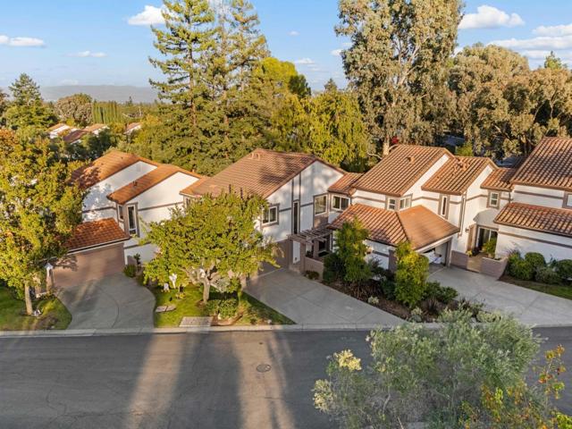 112 El Olivar, Los Gatos CA: https://media.crmls.org/mediaz/6186a31f-b3dd-446b-a089-aad7f6013561.jpg