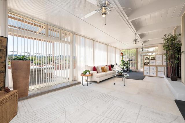 1652 Lexington Avenue, San Mateo CA: https://media.crmls.org/mediaz/6187ab53-1ec7-46b5-98b0-71f8d45fa9cb.jpg