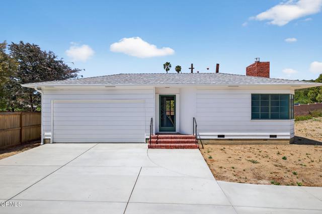 181 197 Klamath Street, Ventura CA: https://media.crmls.org/mediaz/6187af5b-e1f0-4758-8999-f0d285a18ad1.jpg
