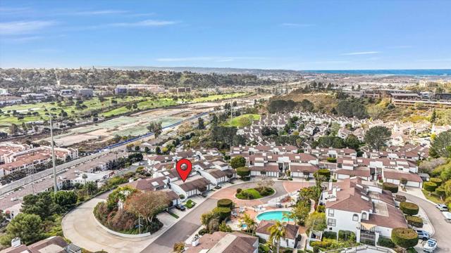 6745 Fashion Hills Blvd., San Diego, California 92111, 3 Bedrooms Bedrooms, ,2 BathroomsBathrooms,Condominium,For Sale,Fashion Hills Blvd.,240027666SD