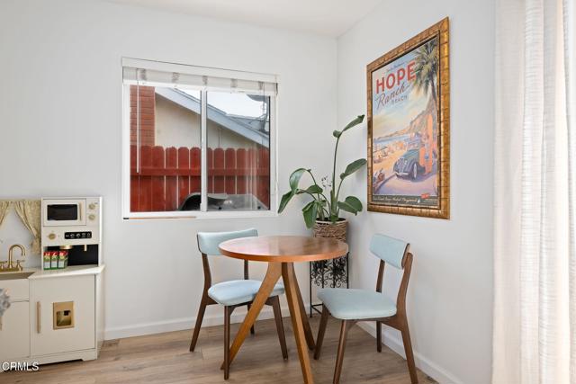2203 Fawn Place, Ventura CA: https://media.crmls.org/mediaz/618a8f22-85fc-4a71-9ba7-b6e6f9fd9137.jpg
