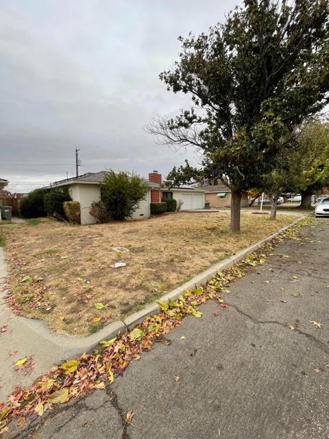 Image 2 of 9 For 4863 E Simpson Avenue