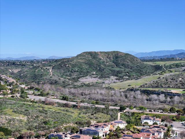 Image 44 of 48 For 3595 Glen Ave