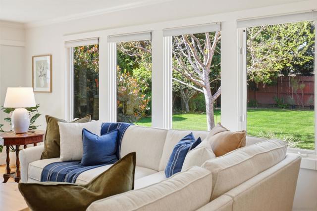 540 Country Club Lane, Coronado CA: https://media.crmls.org/mediaz/618ccc07-e2a1-41bf-a154-266487133cec.jpg