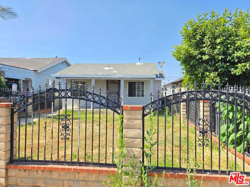 1413 W 99th Street