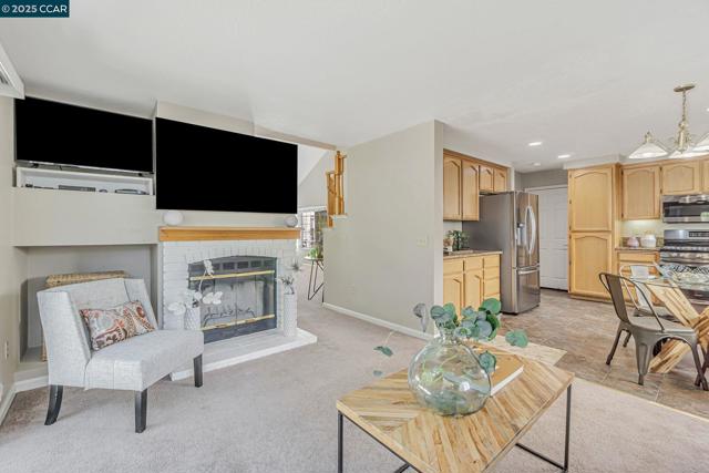 5041 Wagon Wheel, Antioch CA: https://media.crmls.org/mediaz/618de5d4-54c9-40b1-8fa2-b0be36cf2001.jpg