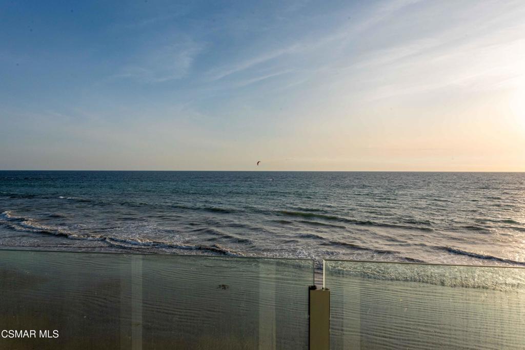 https://media.crmls.org/mediaz/618ebb26-ce2b-40ee-8474-fa921e2cc04a.jpg?preset=X-Large