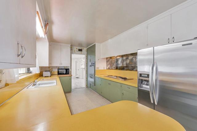 170 Hardwick Road, Woodside CA: https://media.crmls.org/mediaz/618f313b-a942-49c4-b597-c930139be77c.jpg