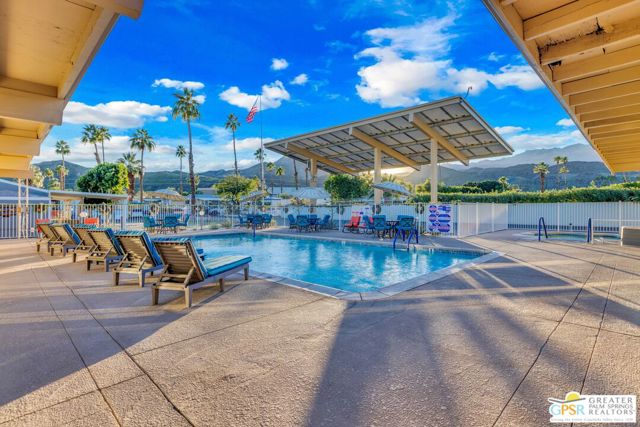 7 Lincoln, Cathedral City CA: https://media.crmls.org/mediaz/618f515f-3994-43d9-a144-5aeeafc7a366.jpg