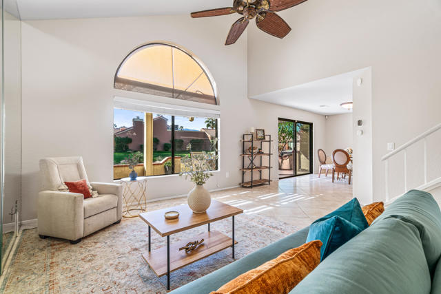 76955 Turendot Street, Palm Desert CA: https://media.crmls.org/mediaz/61903560-441f-4cc8-ab5b-768597ee37c6.jpg
