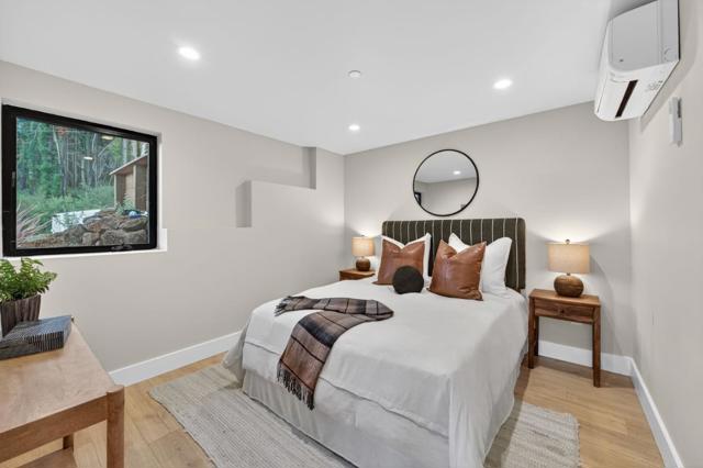 230 Fern Rock Way, Boulder Creek CA: https://media.crmls.org/mediaz/6192ced4-b5dc-4ce8-8090-4e81d61f4137.jpg