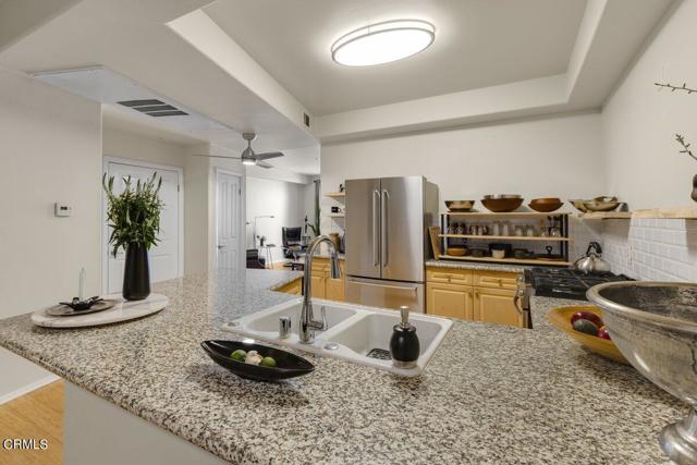 Detail Gallery Image 12 of 34 For 436 Poli St #311,  Ventura,  CA 93001 - 2 Beds | 2 Baths