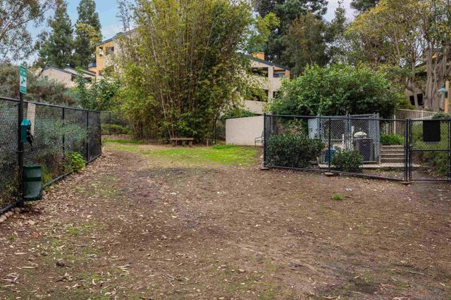 9765 Mesa Springs Way, San Diego CA: https://media.crmls.org/mediaz/619487e2-c400-4a27-b36d-a0f1493a5d1c.jpg
