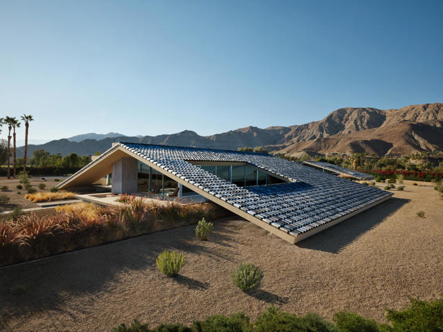 38850 Kelley Lane, Rancho Mirage CA: https://media.crmls.org/mediaz/61955290-51ba-4b0b-bb5d-5ece7be6a586.jpg