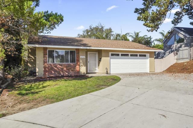 6516 Glidden Lane, San Diego CA: https://media.crmls.org/mediaz/61955f60-a3e6-460f-9858-cf51bc90ff4f.jpg