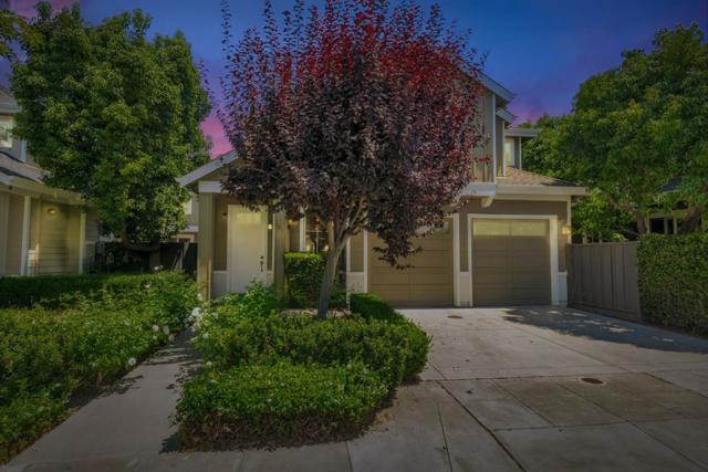 1601 Kentfield Avenue, Redwood City CA: https://media.crmls.org/mediaz/61959492-460b-459b-a581-b99f4a9eac82.jpg