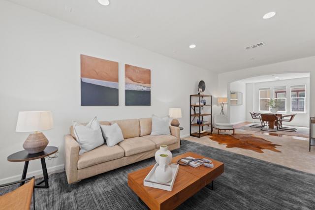 218 Peppermint Tree Terrace, Sunnyvale CA: https://media.crmls.org/mediaz/6195e3b0-d3d3-4c84-9e3b-56302afb100e.jpg