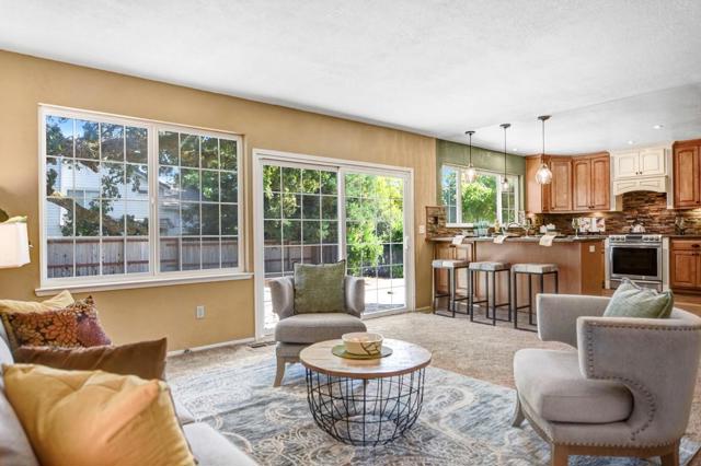 150 El Portola Drive, Sonoma CA: https://media.crmls.org/mediaz/61971417-acc6-4a33-a7fb-9a6ba5384bb8.jpg