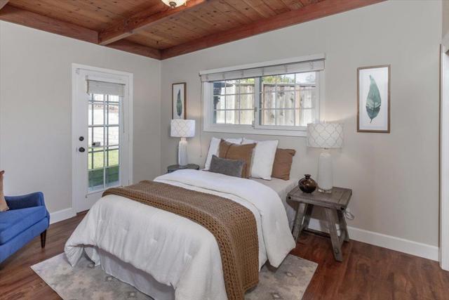 1445 Day Valley Road, Aptos CA: https://media.crmls.org/mediaz/61974e92-1d7b-4583-bbaf-ffcab72824d7.jpg