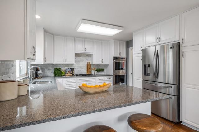 448 Correas Street, Half Moon Bay CA: https://media.crmls.org/mediaz/619777a2-b171-4ce3-8e9c-8091b70c6ef2.jpg