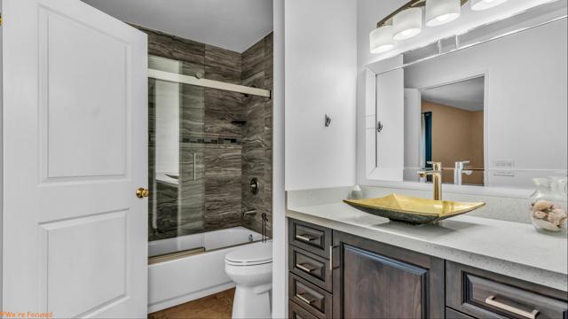 78901 Runaway Bay Drive, Bermuda Dunes CA: https://media.crmls.org/mediaz/6199cd2d-a2d8-47a2-9c78-d673ee89957e.jpg