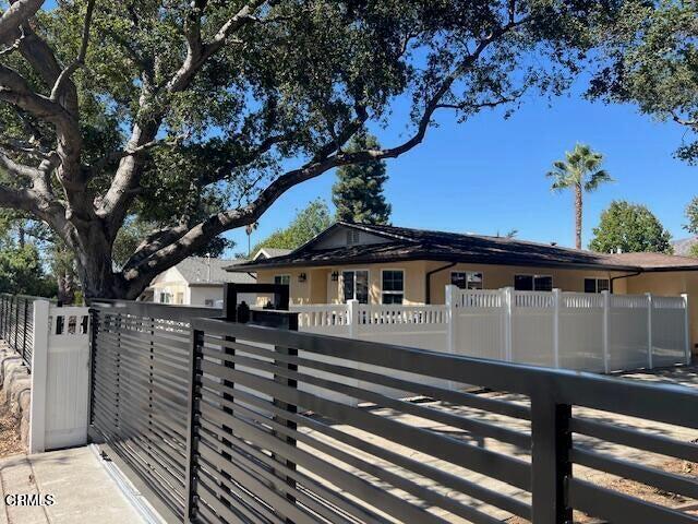 Detail Gallery Image 2 of 17 For 8209 Grenoble St, Sunland,  CA 91040 - 0 Beds | 1 Baths